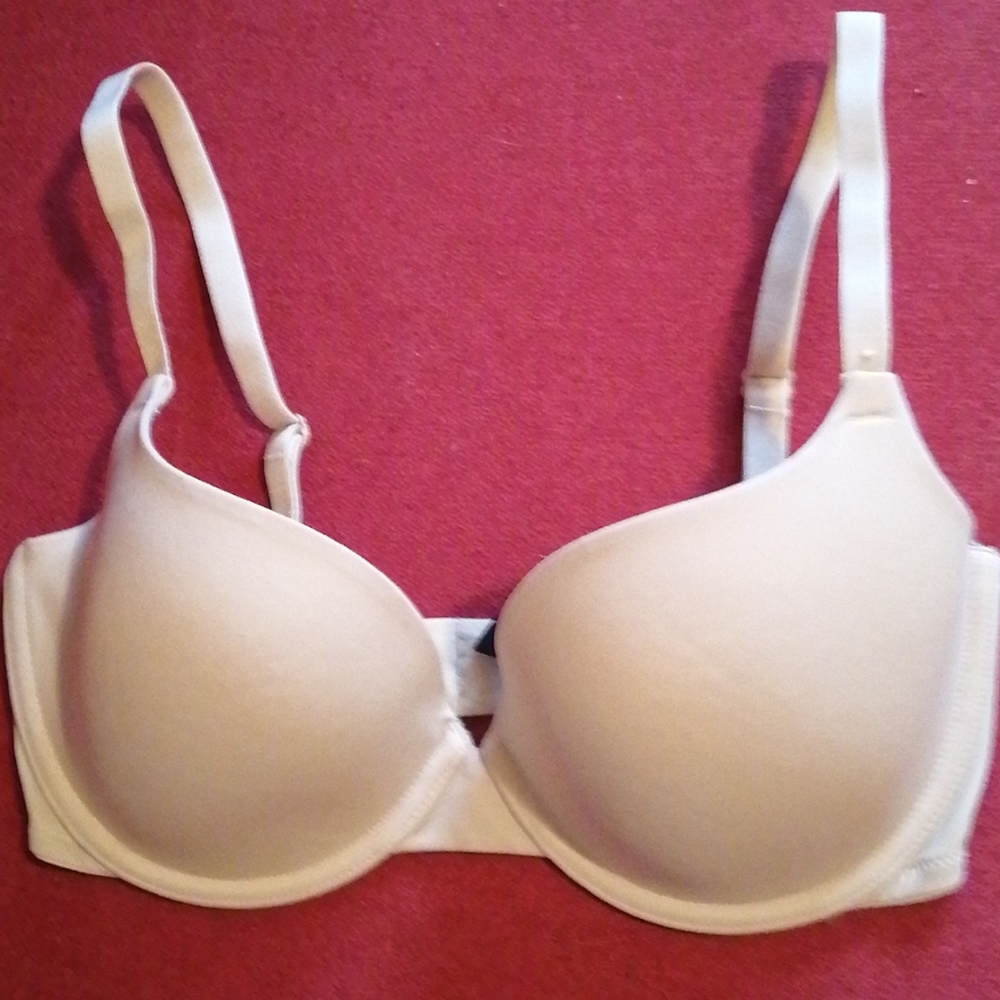 La Senza beige bra